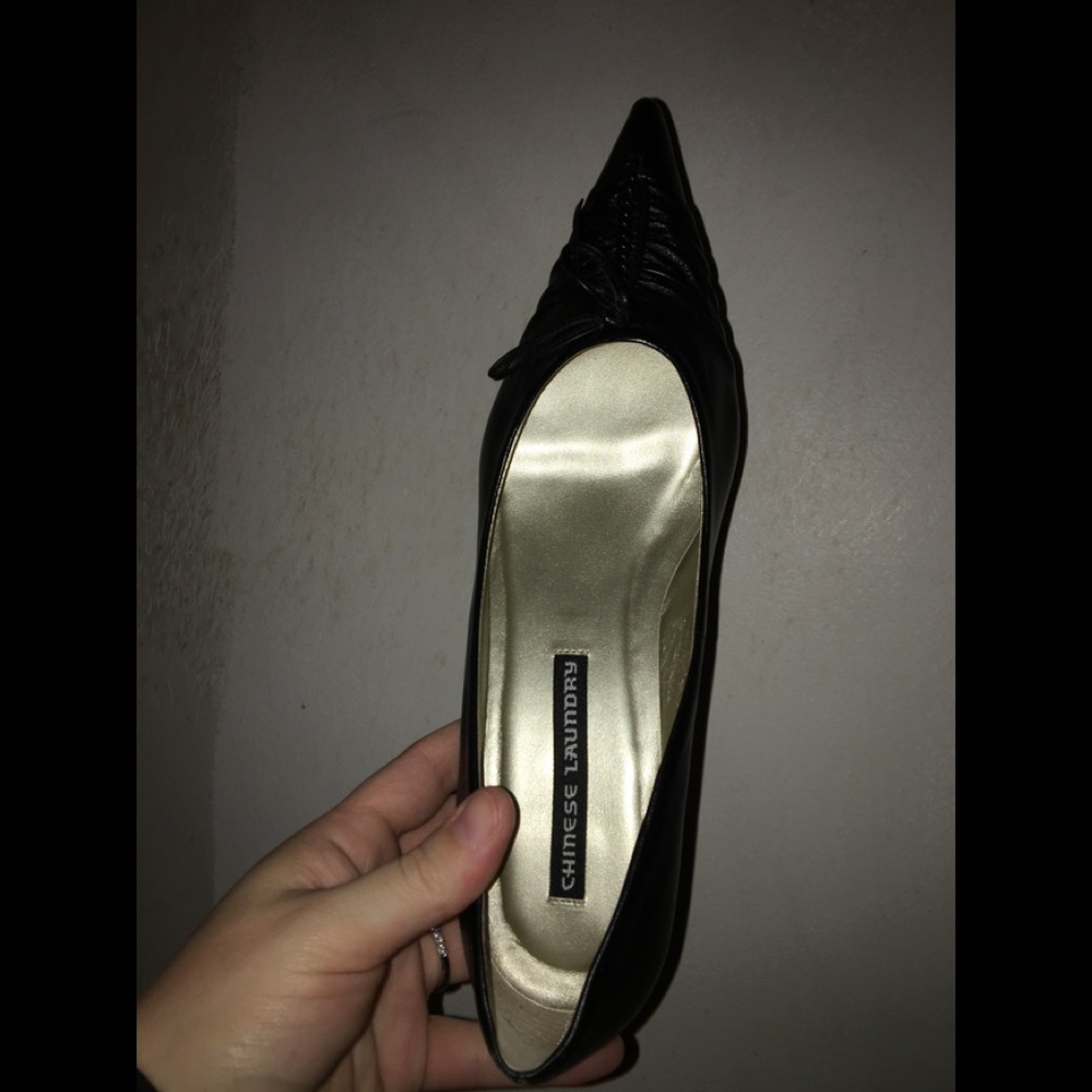 Black Chinese laundry sz 8